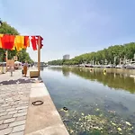 Bright Studio in PARIS - La Villette
