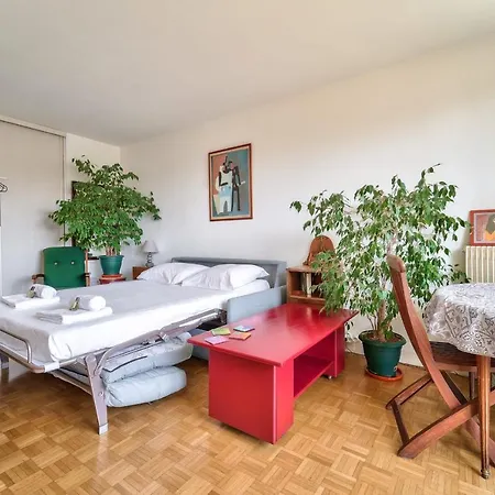 Bright Studio In - La Villette *